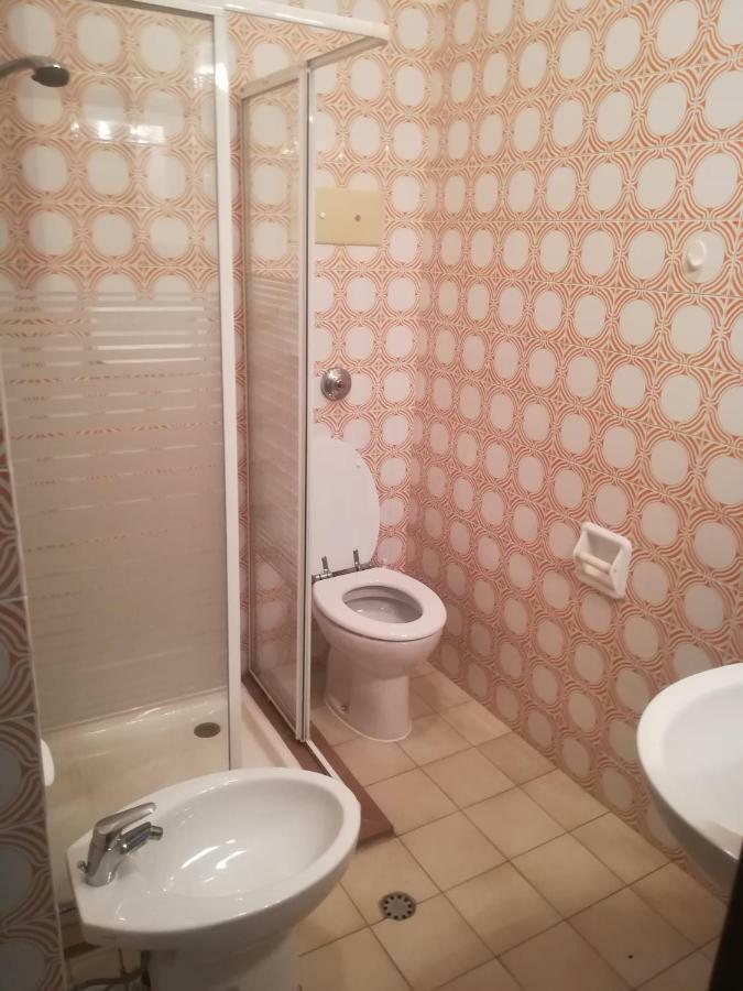 La Madonnina Vacation Flats Apartment Peschiera del Garda Bagian luar foto