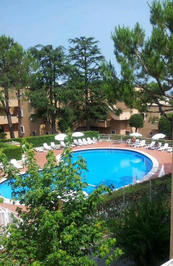 La Madonnina Vacation Flats Apartment Peschiera del Garda Bagian luar foto