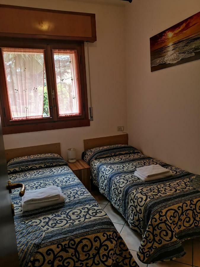 La Madonnina Vacation Flats Apartment Peschiera del Garda Bagian luar foto